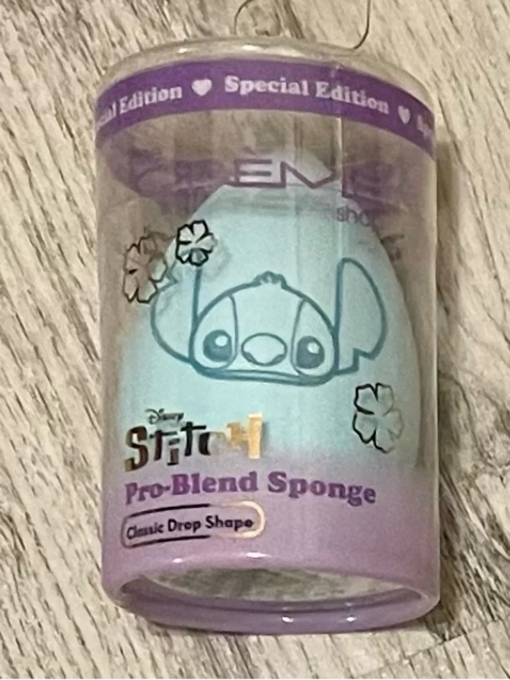 The Créme Shop Disney Lilo & Stitch Pro-Blend Sponge  Special Edition Brand New